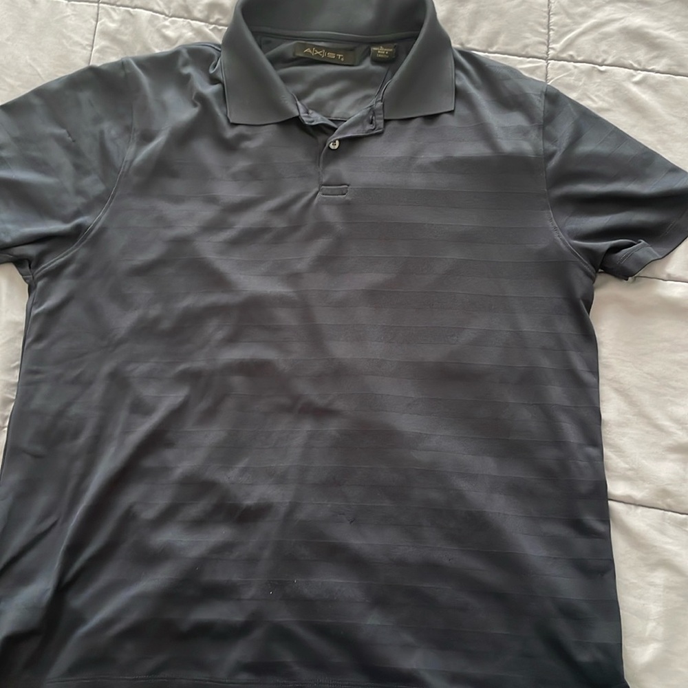 Men’s blue polo
